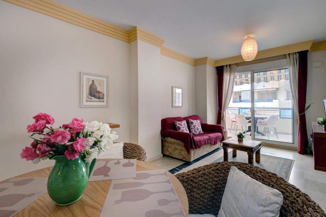 First Line Beach Apartment Marbella Esterno foto