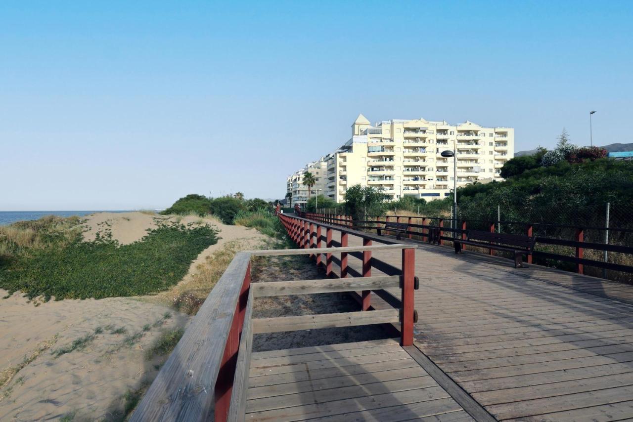 First Line Beach Apartment Marbella Esterno foto